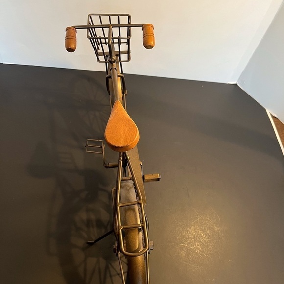 Vintage Metal Craft Bicycle with Wood Seat Display - Picture 3 of 10